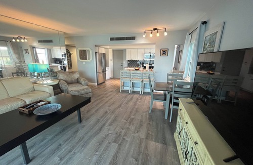 South Patrick Shores Condo | 1/1 Ocean View Condo at Sandpiper. Watch rocket launches from the balcony!