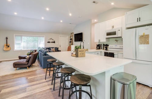 Pisgah House | 1/2 Acre Pond, Rec Room! Private Oasis in Nanjemoy