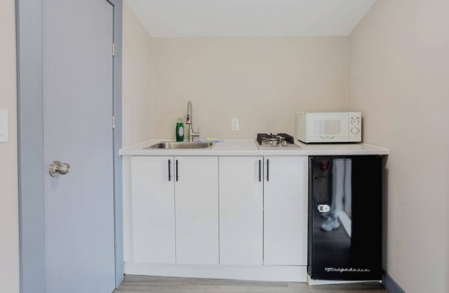 Gravenhurst Cottage | 1 Bedroom Cottage VI: PL