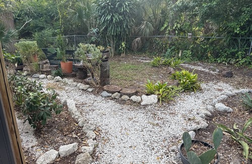 Bayou Oaks Cottage | 1-bedroom cottage in a park like setting! Close to Spring Training and Beaches.