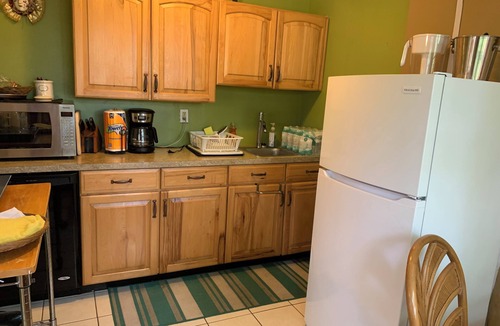 Arlington Park Cottage | 1-bedroom cottage just 10 minutes from Siesta Key Beach