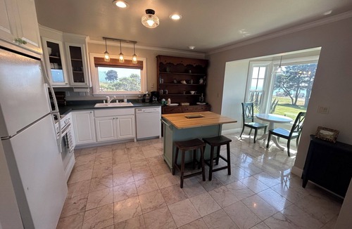 Shelter Cove Cottage | 1-bedroom cottage w/panoramic ocean views, adjacent to golf course and airstrip