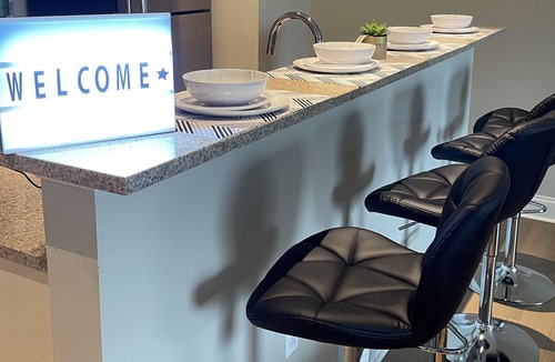 Inner Harbor Apartment | 1 Bedroom Loft located in the heart of Downtown Baltimore