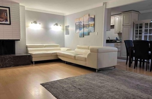 Mercer Island Apartment | 10 Minutes to Seattle/Bellevue