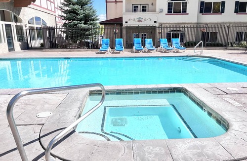 Zermatt Villa | 1083/85 | Upscale 2BR Villa | Near Park City Ski