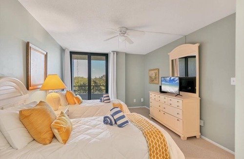 Siesta Key Condo | 116 m² Condo ∙ 2 bedrooms ∙ 4 guests