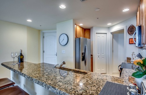Cape Harbour Condo | 11th Floor - Pool - Luxury - Gym - Tennis - Marina