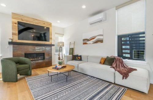 North Beacon Hill House | 140 - Central Oasis Roof Terrace