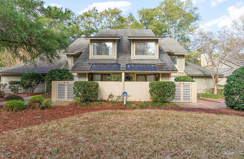 Arcadian Shores Villa | 14D Richmond Park-Remodeled- Full Amenity Access