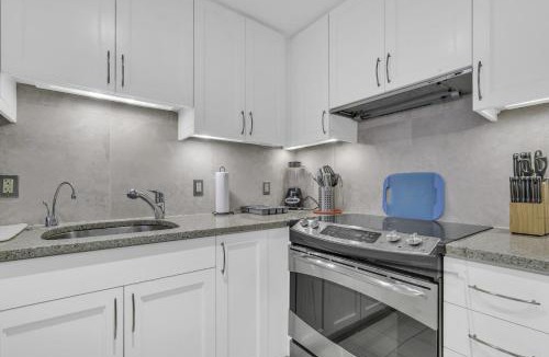 Penn Quarter Apartment | 1BR Fully Furnished Apartment near National Museum