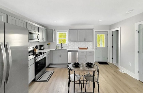 Southwest Raleigh Apartment | 1BR Garner Gem|Backyard & Pet Friendly
