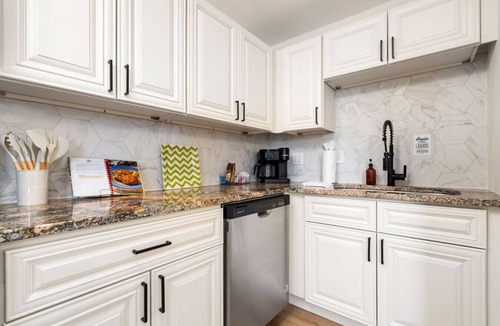 Downtown Columbus Apartment | 1BR Unit for an easy comfy stay