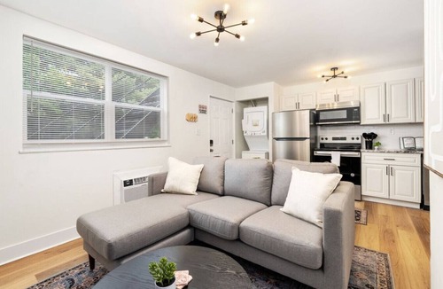 Downtown Columbus Apartment | 1BR Unit for an easy comfy stay