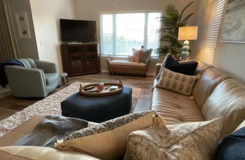 Arcadian Shores Villa | 1D Canterbury Court villa
