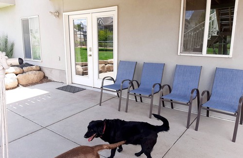 Lehi Apartment | 2 Bed/1 Bath daylight basement apartment-perfect for families!