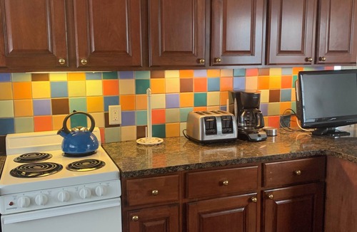 South Rehoboth Cottage | 2 Bedroom Cottage - 2 blocks to Beach & Boardwalk