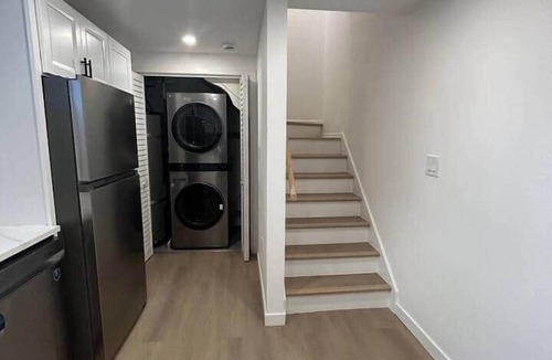 North Beacon Hill House | 2 bedrooms near Downtown, Airport, Stadiums, light rail, train
