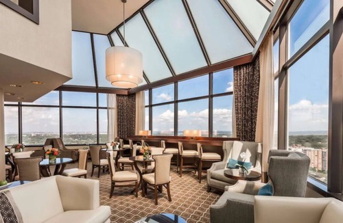 Alexandria West House | 2 Family-Friendly Units, Near Old Town Alexandria, Pool, Onsite Restaurant