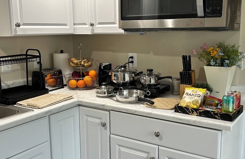 Manassas House | 2-King Beds bedrooms house in Manassas with Playroom & full amenities provided
