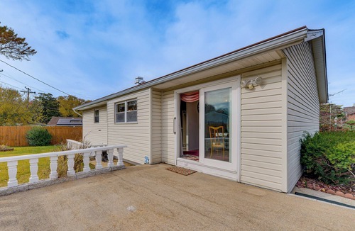 Edgewood Cottage | 2 Mi to Apg: Edgewood Family Home w/Fenced Yard