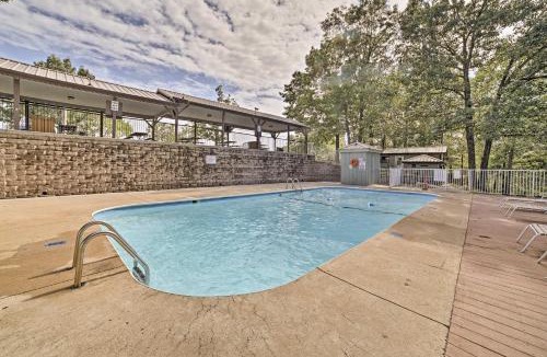Notch Estates House | 2 Mi to Silver Dollar City: Reed Springs Condo