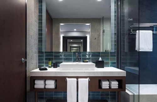 Ivins Hotel | 2 Modern Rooms w/Easy Pool Access & Perfect to Explore Trails & Local Activity