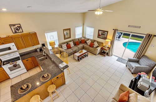 Davenport Villa | 2 Suites, 1 King, 5 Beds: Pool. Games Room #810 5 Bedroom Villa