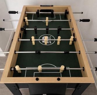 Cambridge House | 2024 Built 3-Bedroom Cambridge Townhome with Free Parking, WiFi, Full Kitchen, Laundry & Foosball - 8 Mins to African Lion Safari - Great for Families, Groups & Work Stays!