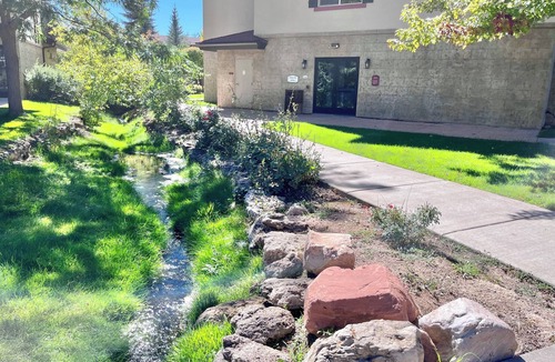 Zermatt Condo | 2070 | Newly Remodeled Double Queen Suite Near Park City