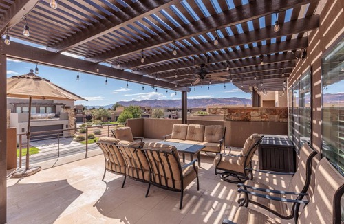 St. George House | 250 m² House ∙ 4 bedrooms ∙ 12 guests
