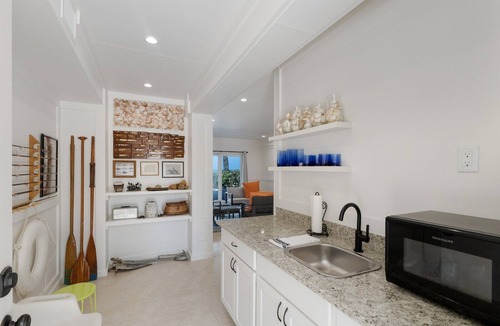 Boca Grande House | 2973 Shore Ln - 4 Bedroom - Beachfront Home