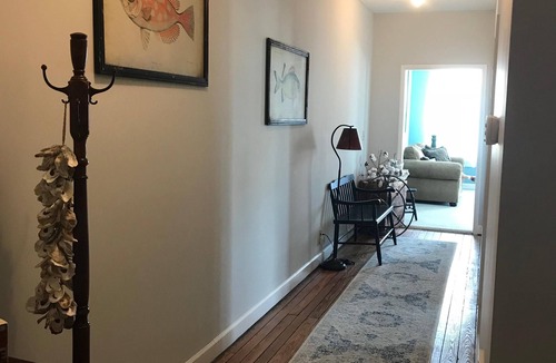 Belhaven Apartment | 2BR, 2B DOWNTOWN 2nd Story Apartment Sleeps 6-Walk to Shopping, Dining, and Dock
