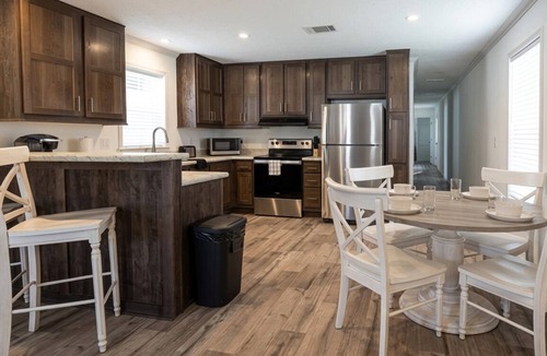 Fellowship House | 3 Accommodations for Large Groups with Pets | Parking Available | Ocala Stays!