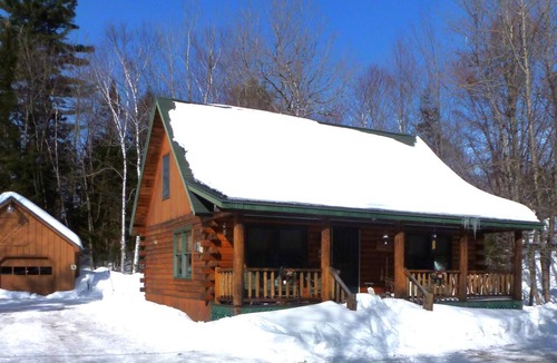 Greenville Junction Cabin | 3-bedroom cabin in heart of Greenville, WiFi, Roku, & snowmobile from driveway!