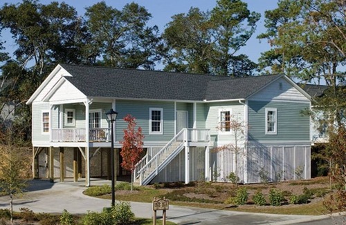 Ocean Drive Cottage | 3 Bedroom Cottage with covered parking