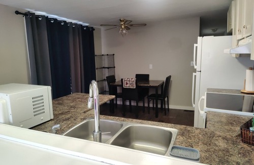 Southbank House | 3-bedroom home. Long term discount