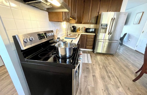 Summit Station House | 3 Bedroom Ranch - Hot Tub - Game Shed - Pet/Kids Welcome - Fenced - King Bed
