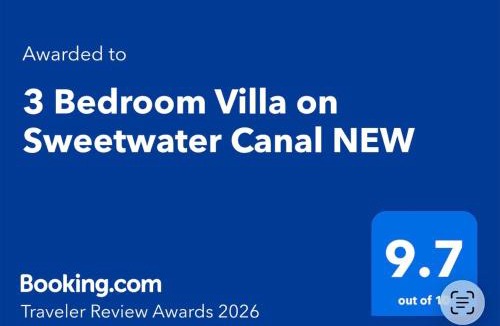 Pelican Villa | 3 Bedroom Villa on Sweetwater Canal NEW