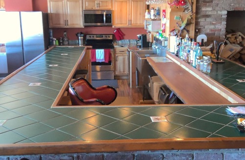 Northeast Somerset House | 3 BR 22 bed newly renovated restaurant and bar w/spectacular views of Mt Kineo
