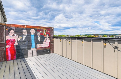 Park View Condo | 3 Mi to National Mall: Artsy DC Condo Near Metro!