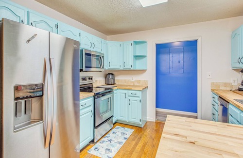 Little River House | 3 Mi to Ocean: Home w/Deck in Little River!