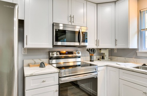 Kettering House | 3 Mi to Six Flags America: Upper Marlboro Retreat!
