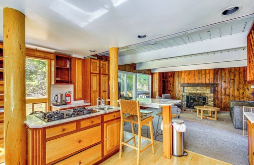 Summit Park Cabin | 3 Mi to Ski Slopes: Park City Retreat w/Game Room