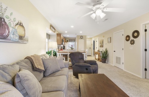 Indian Point Condo | 3 Min to SDC. Walkin 2BR,2 Bath. condo, beautiful view of TRL and the Ozark Mtns