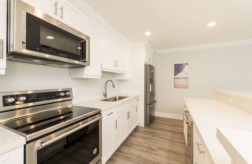 Meadows Condo | 4-Bed, 4.5 Bath Condo & Bayfront Suites-non waterfront CLEANING FEE INCLUDED