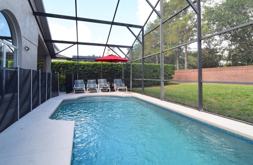 West Haven House | 4 bed pool home, 2 king suites, west-facing pool, games room, Disney 11 miles!