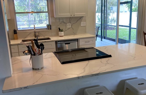 Indian Beach Sapphire Shores House | 4 Bed pool House by Bay! Lido & Siesta Key Beaches very close