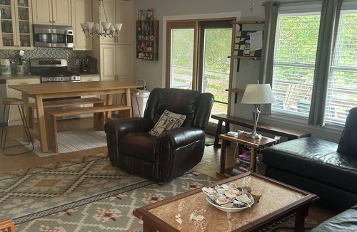 Southern Shores Cottage | 4 Bedroom 2 Bath beach retreat, quiet beaches of Southern Shores. Pets invited.