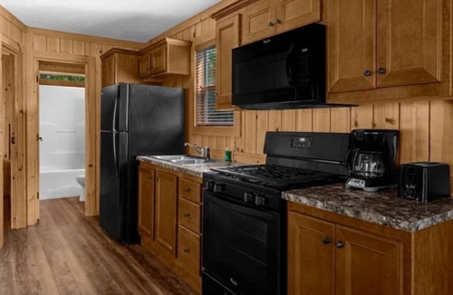 Lower Township Cottage | 4 Bedroom Cottage(s) near Wildwood!