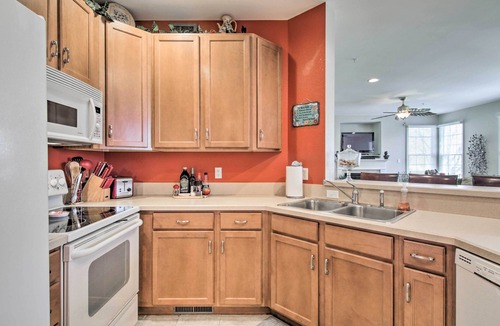 Ocean View Villa | 4 Mi to Bethany Beach: Sunny Escape w/Porches!